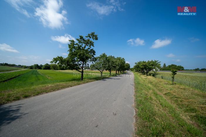 Prodej pole, Velký Újezd, 872 m2