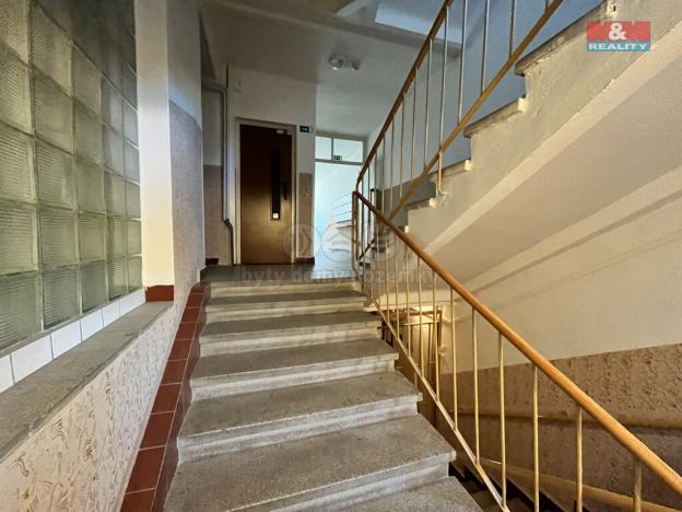 Prodej skladu, Ostrava - Poruba, Nálepkovo náměstí, 156 m2