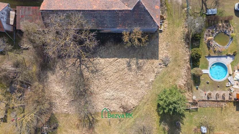 Prodej pozemku pro bydlení, Mlečice, 646 m2