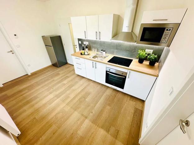 Pronájem bytu 2+kk, Jihlava, Havlíčkova, 50 m2