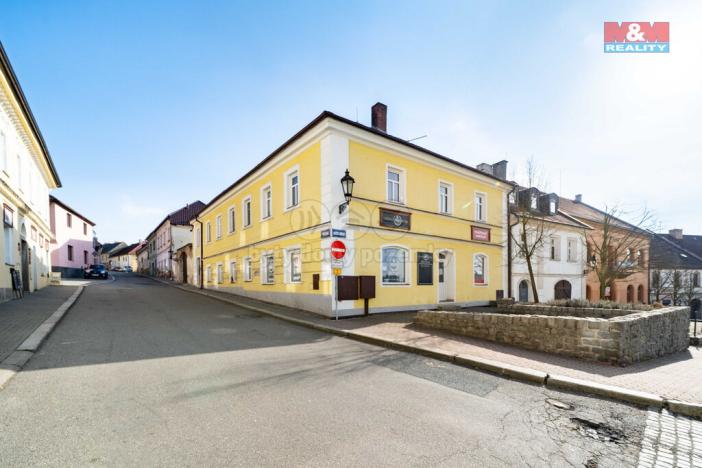 Pronájem restaurace, Nepomuk, Husova, 124 m2