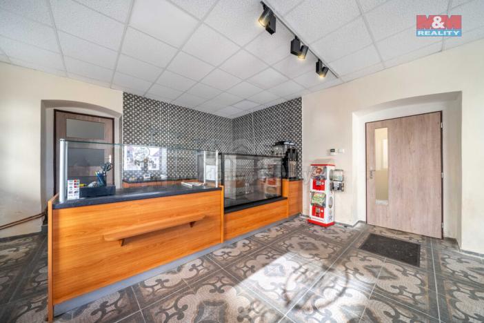 Pronájem restaurace, Nepomuk, Husova, 124 m2