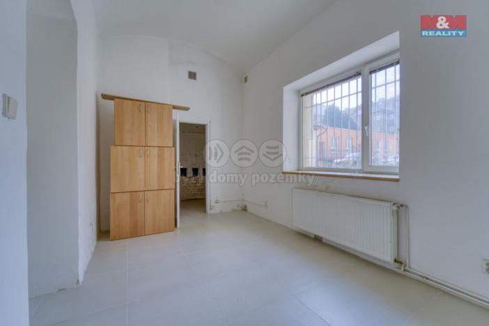 Pronájem obchodního prostoru, Plzeň - Jižní Předměstí, Palackého, 167 m2