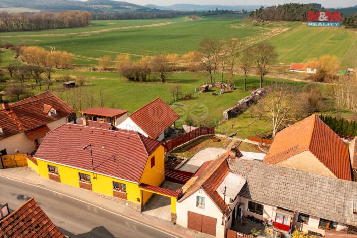 Prodej rodinného domu, Přešťovice, 662 m2