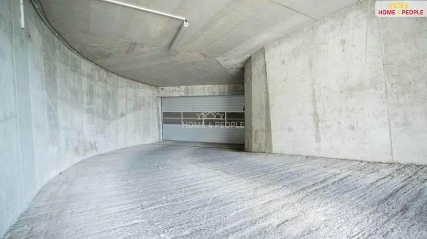 Prodej garáže, Praha - Prosek, Kytlická, 14 m2