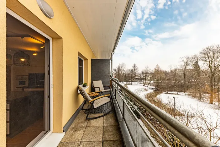 Prodej bytu 6+kk a větší, Praha - Pitkovice, Křemenáčová, 169 m2