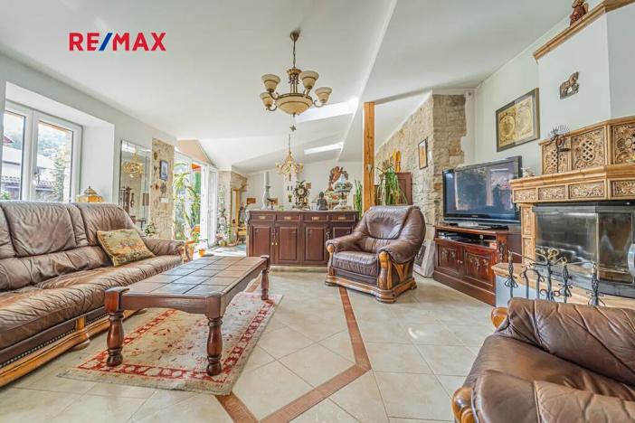 Prodej rodinného domu, Přerubenice, 301 m2