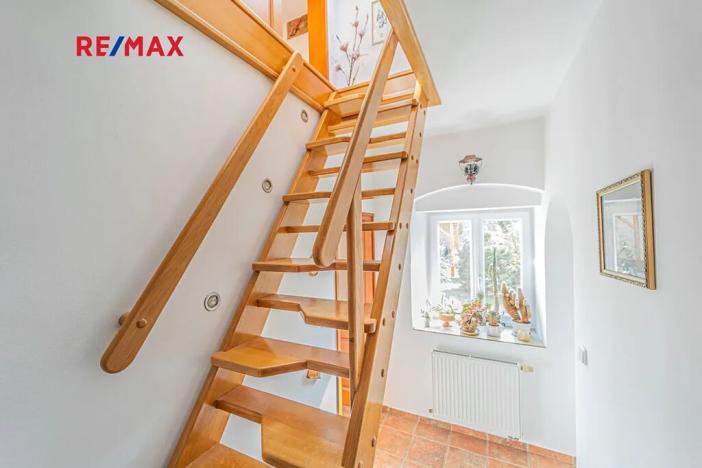 Prodej rodinného domu, Přerubenice, 301 m2