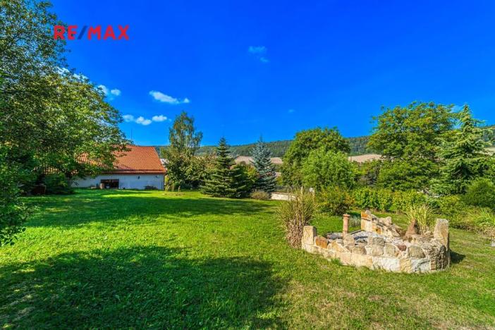 Prodej rodinného domu, Přerubenice, 301 m2