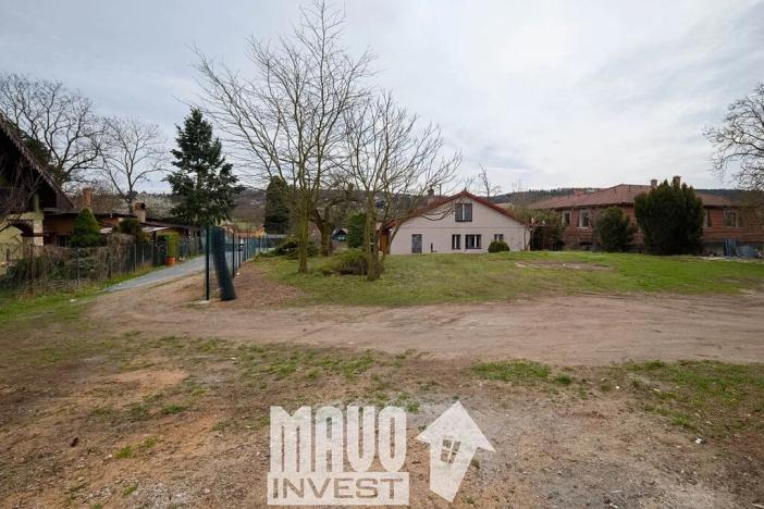 Prodej pozemku pro bydlení, Praha - Lipence, U žlábku, 972 m2