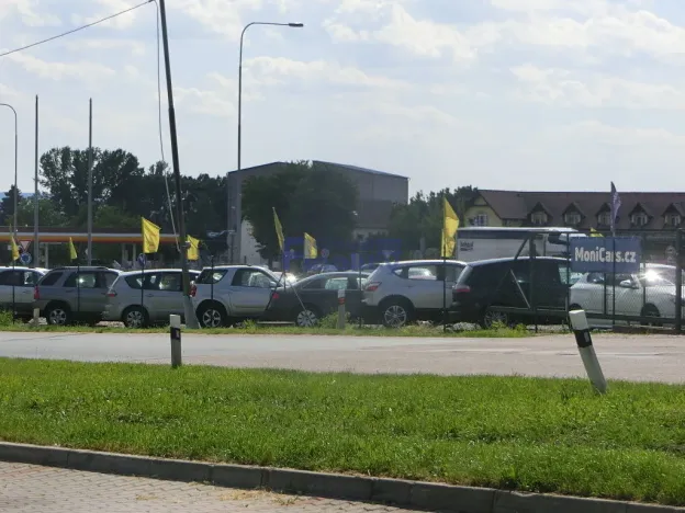 Prodej komerčního pozemku, Mikulov, 27250 m2