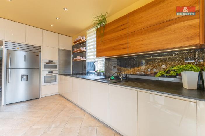 Prodej rodinného domu, Město Albrechtice, Krnovská, 300 m2