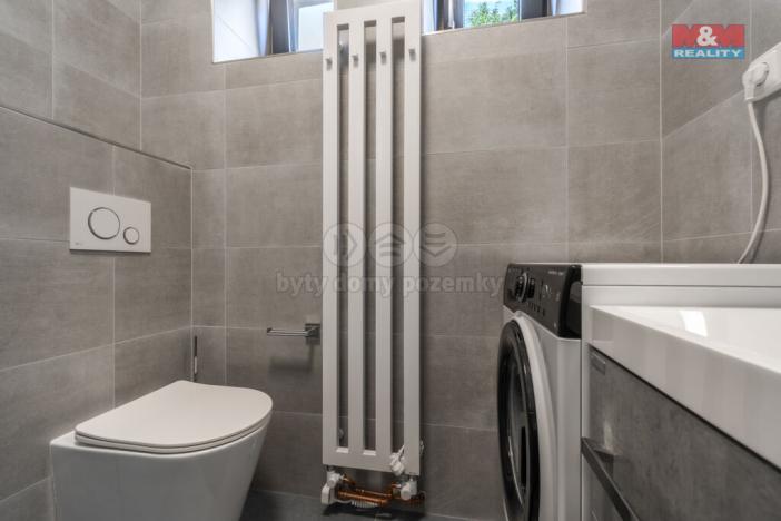 Pronájem rodinného domu, Jindřichův Hradec - Jindřichův Hradec III, U Nemocnice, 120 m2