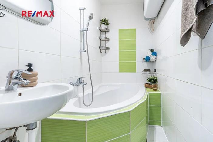 Prodej rodinného domu, Rajhrad, Tovární, 220 m2