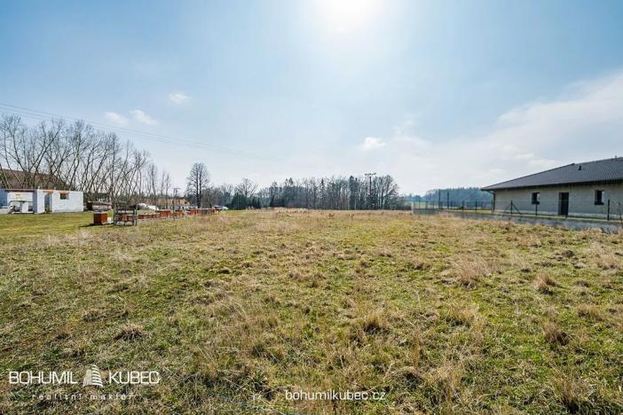 Prodej pozemku pro bydlení, Lišov, 1065 m2