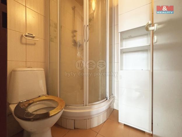 Prodej bytu 4+1, Karlovy Vary, Varšavská, 104 m2