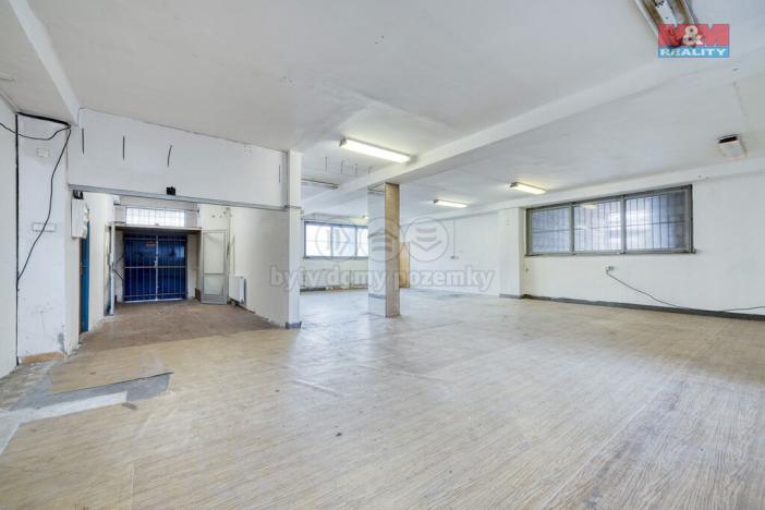 Pronájem výrobních prostor, Plzeň - Lobzy, Revoluční, 635 m2