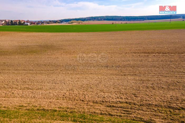 Prodej pole, Tlučná, 5722 m2