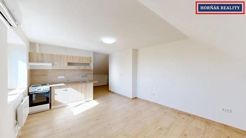 Pronájem bytu 1+kk, Škrdlovice, 32 m2