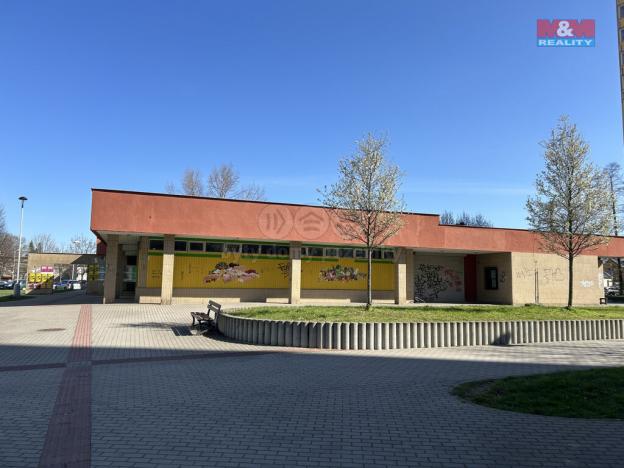 Prodej obchodního prostoru, Frýdek-Místek - Frýdek, Dobrovského, 1150 m2