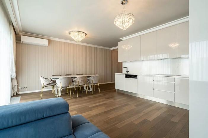 Prodej bytu 4+kk, Praha - Karlín, Rohanské nábřeží, 136 m2