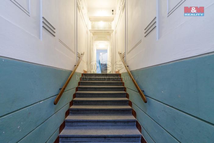 Pronájem obchodního prostoru, Plzeň - Vnitřní Město, Perlová, 50 m2