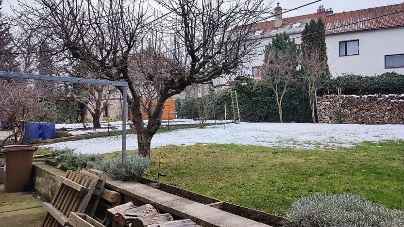 Prodej bytu 2+1, Praha - Hostivař, Hornoměcholupská, 120 m2