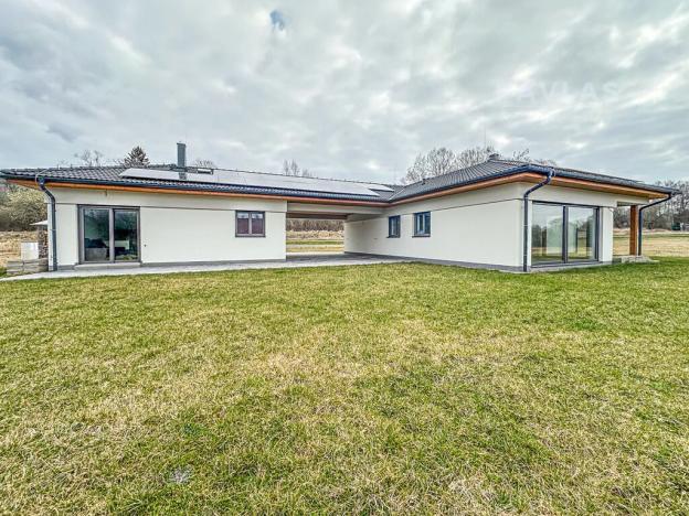 Pronájem rodinného domu, Horní Planá, Jezerní, 209 m2