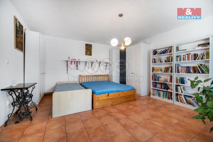 Prodej rodinného domu, Karle, 215 m2