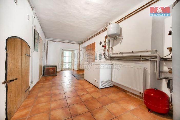 Prodej rodinného domu, Karle, 215 m2