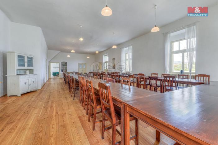 Prodej obchodního prostoru, Nalžovice, 290 m2