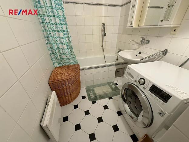 Prodej bytu 3+1, Praha - Žižkov, Husitská, 84 m2