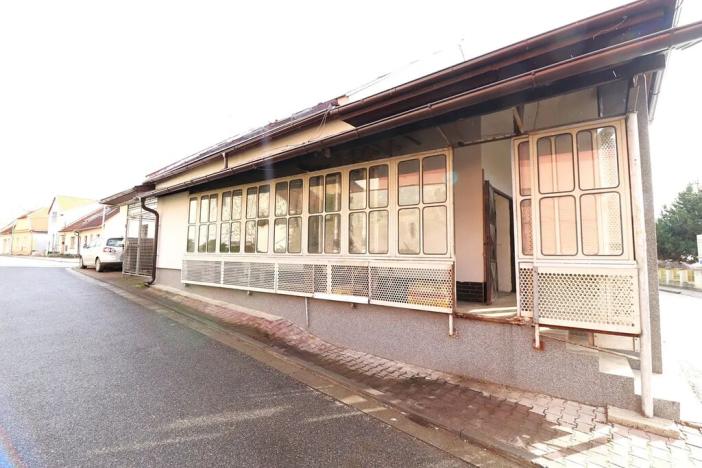 Pronájem skladu, Pohořelice, Hybešova, 66 m2