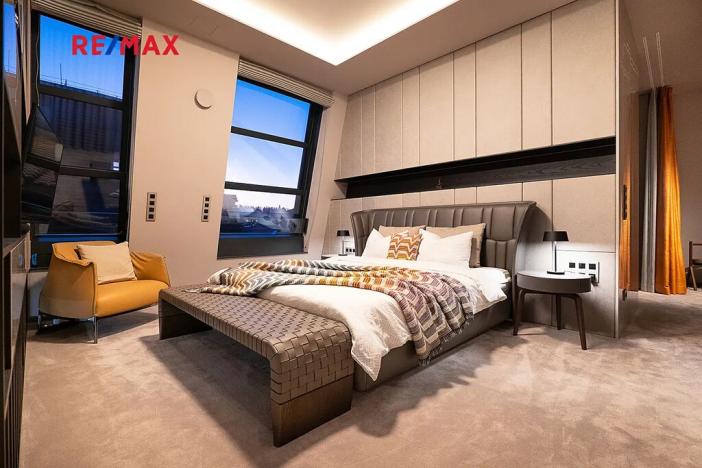 Prodej bytu 3+kk, Praha - Troja, Pod Havránkou, 152 m2