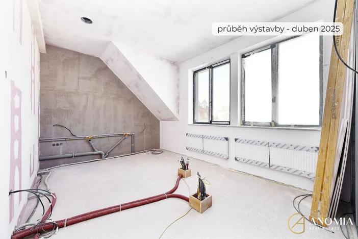 Pronájem ordinace, Praha - Vinoř, Mladoboleslavská, 305 m2