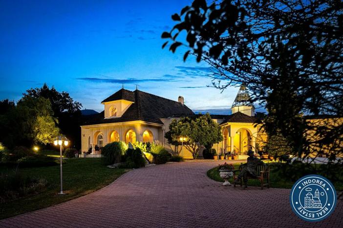 Prodej vily, Malenovice, 900 m2