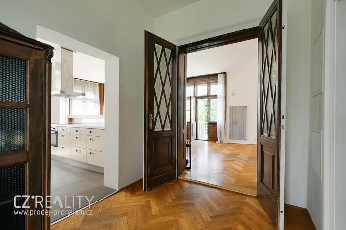 Prodej vily, Praha - Klánovice, Ke znaku, 300 m2