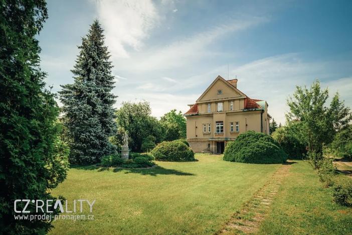 Prodej vily, Praha - Klánovice, Ke znaku, 300 m2