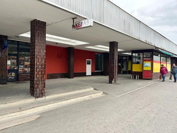 Pronájem obchodního prostoru, Orlová, Masarykova třída, 28 m2