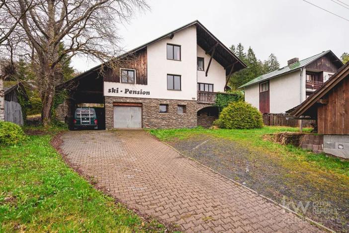 Prodej rodinného domu, Železná Ruda, 679 m2