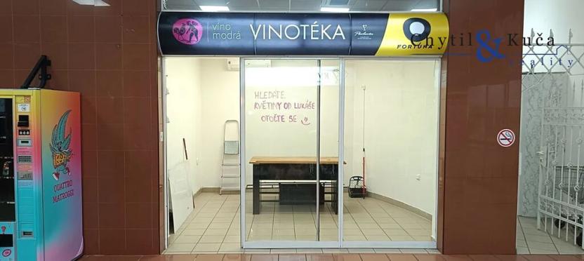 Pronájem obchodního prostoru, Přerov, tř. Gen. Janouška, 12 m2