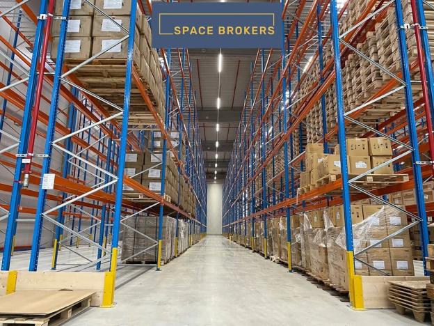 Pronájem skladu, Brno, 4678 m2