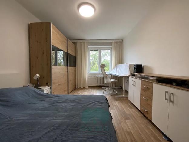 Pronájem bytu 2+1, Praha - Záběhlice, Vrútecká, 50 m2