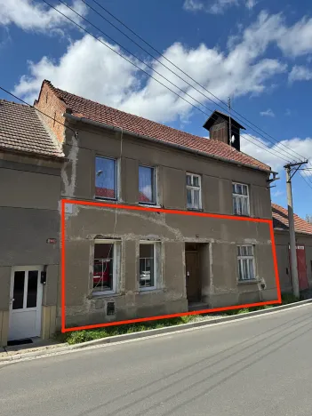 Prodej bytu 3+1, Lešany, 58 m2