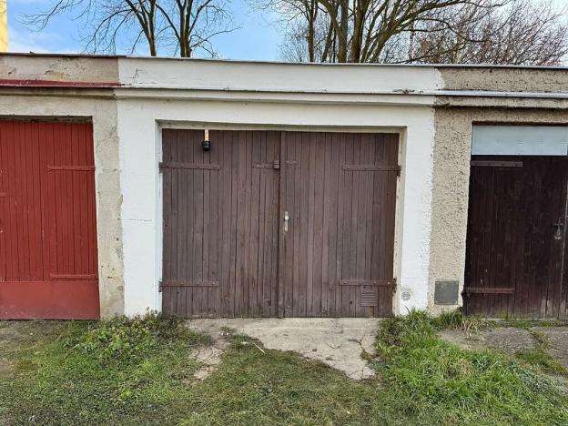 Pronájem garáže, Duchcov, 19 m2