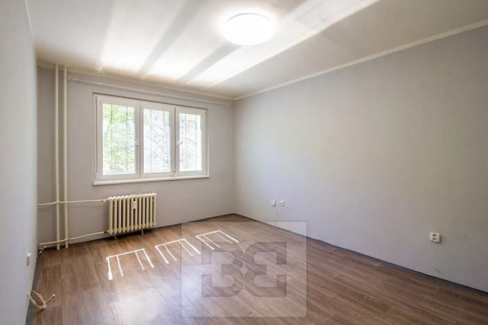 Pronájem bytu 2+1, Praha - Malešice, Tuchorazská, 52 m2