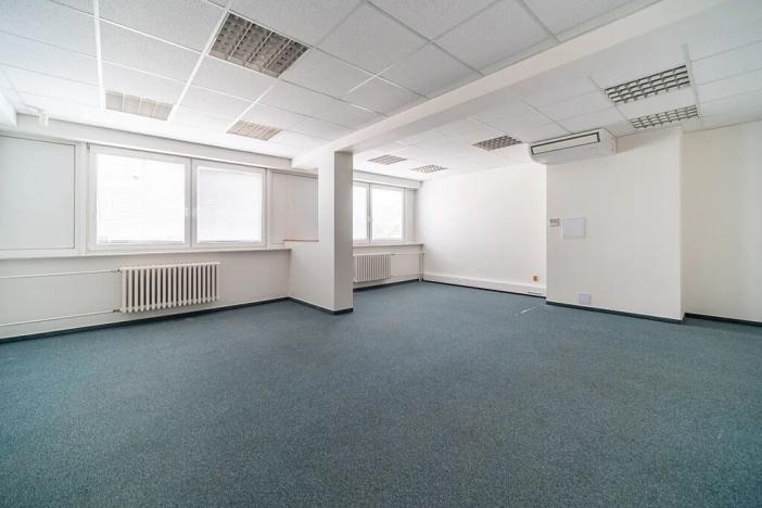 Pronájem kanceláře, Hradec Králové, Sušilova, 20 m2