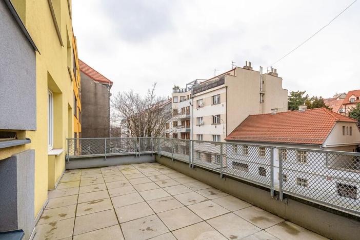 Pronájem bytu 3+1, Praha - Vršovice, Rostovská, 72 m2