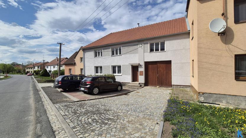 Prodej rodinného domu, Želeč, 266 m2