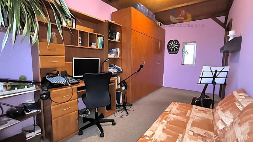 Prodej bytu 2+1, Opava, Haškova, 47 m2